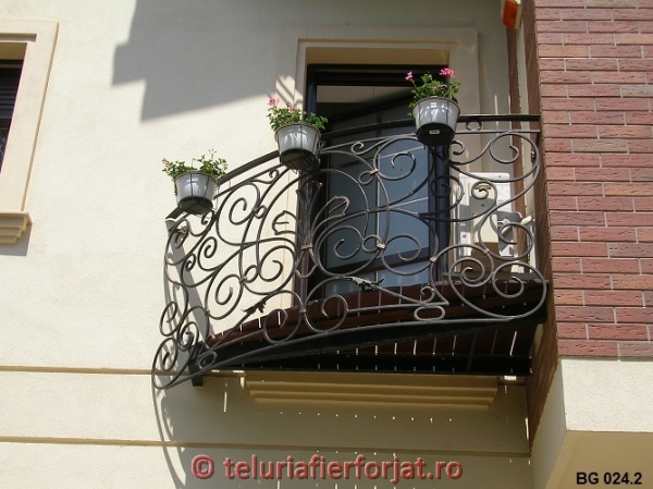 balcon frantuzesc fier forjat BG 024.2.jpg